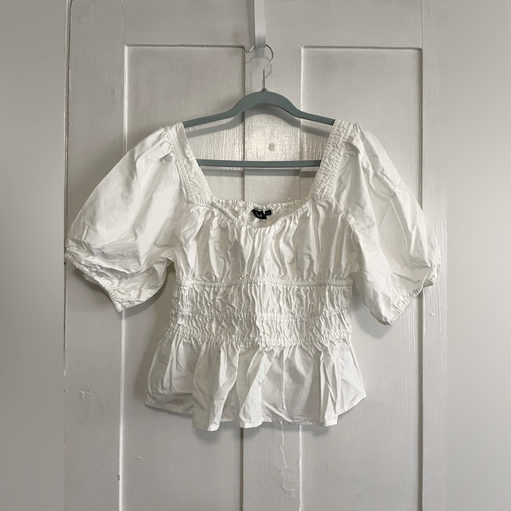 Gap Smocked Waist Sweetheart Neck Blouse, White, Size Lrg Petite, Like New!